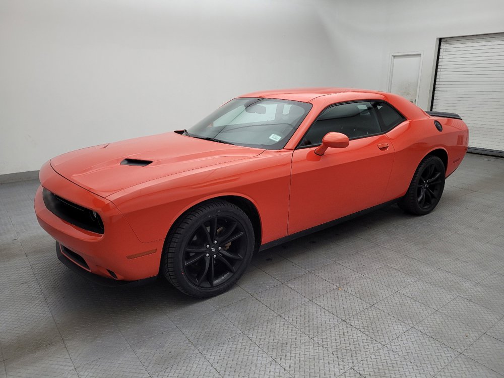 Used 2018 Dodge Challenger SXT w/ Blacktop Package RWD image 2