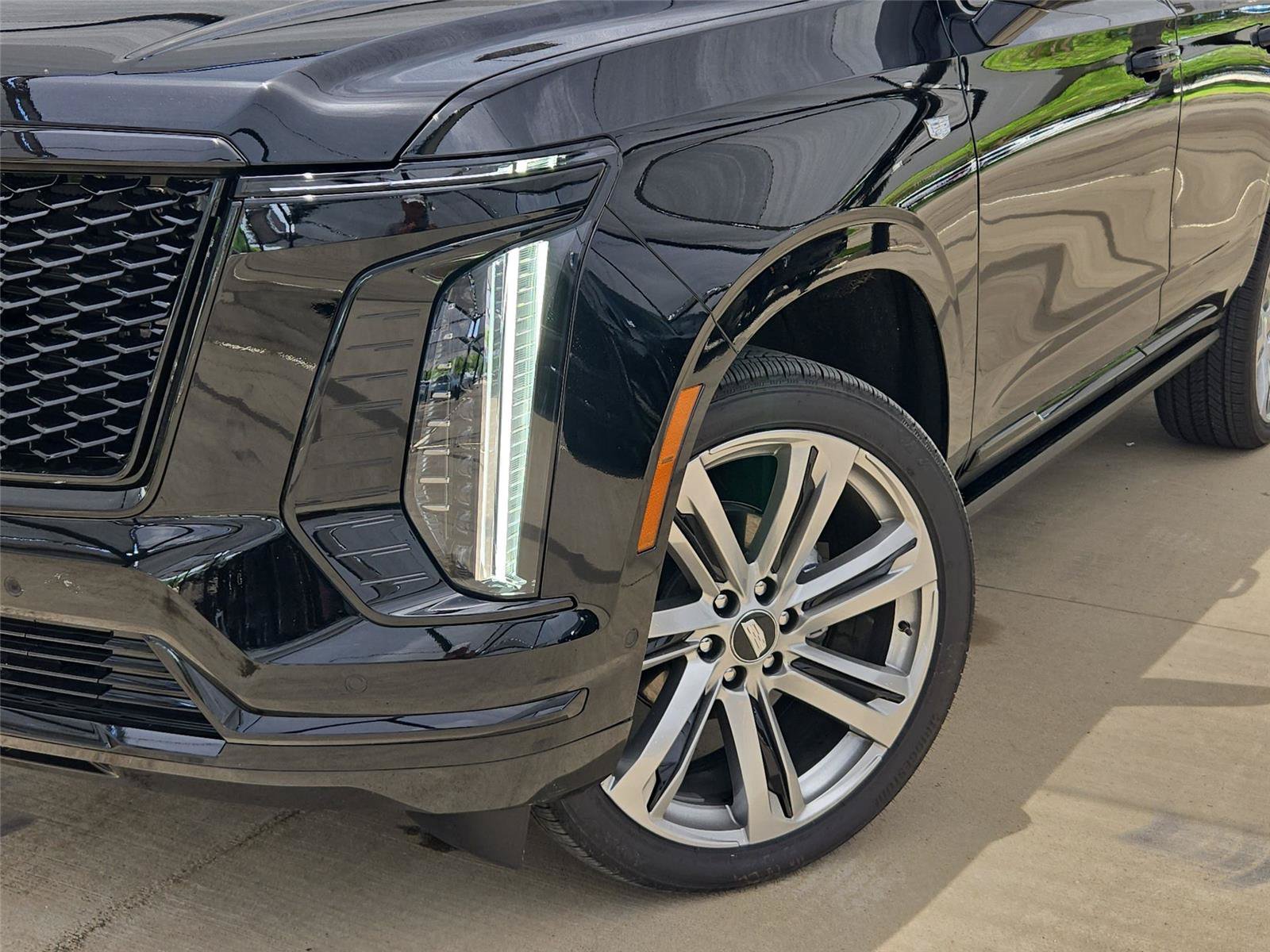 New 2026 Cadillac Escalade Sport w/ Touring Package AWD/4WD image 7