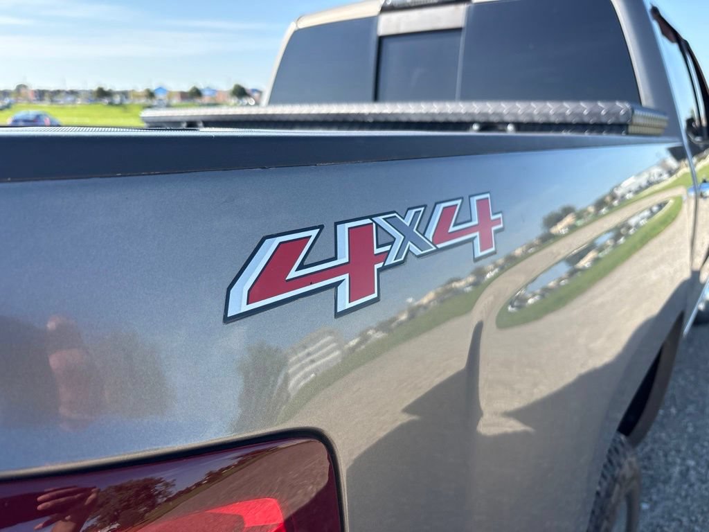 Used 2017 Chevrolet Silverado 1500 LTZ w/ Sport Package AWD/4WD image 5