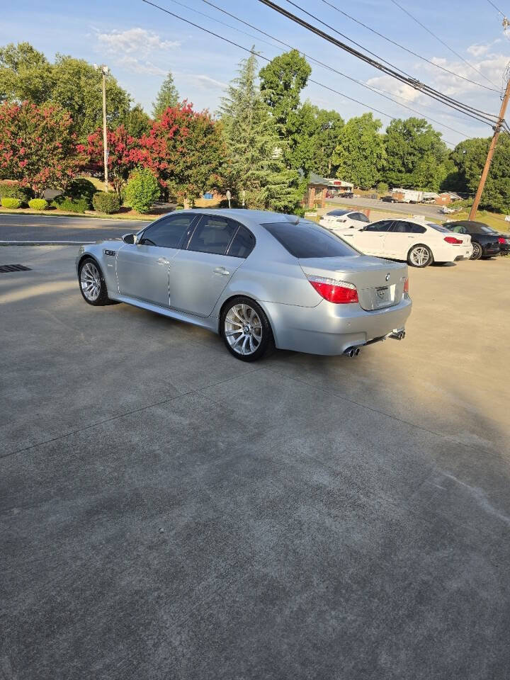 Used 2008 BMW M5 RWD image 3