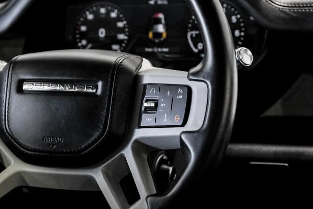 Used 2022 Land Rover Defender 110 X-Dynamic HSE AWD/4WD image 17