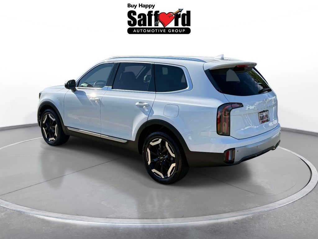 Used 2024 Kia Telluride EX w/ EX Captain's Chair Package AWD/4WD image 6