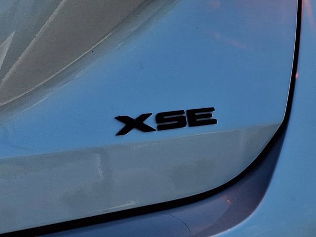 Certified 2021 Toyota Avalon XSE FWD image 30
