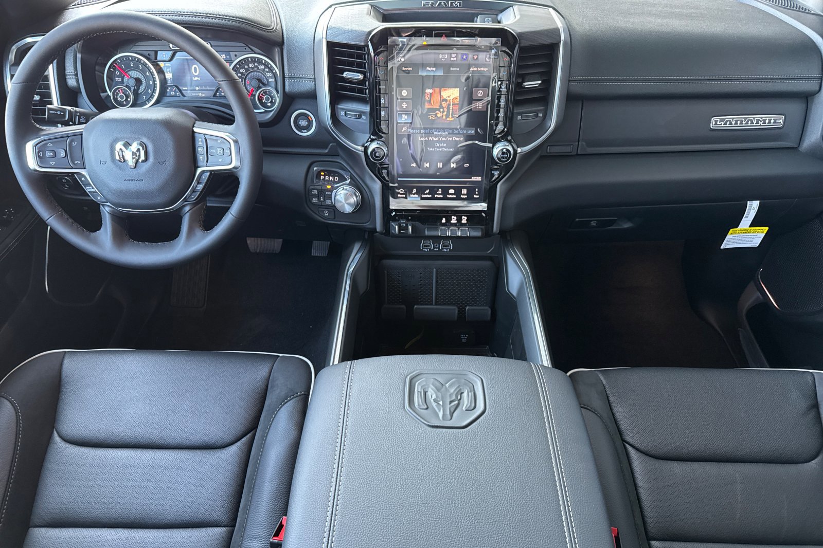New 2026 RAM 1500 Laramie AWD/4WD image 12