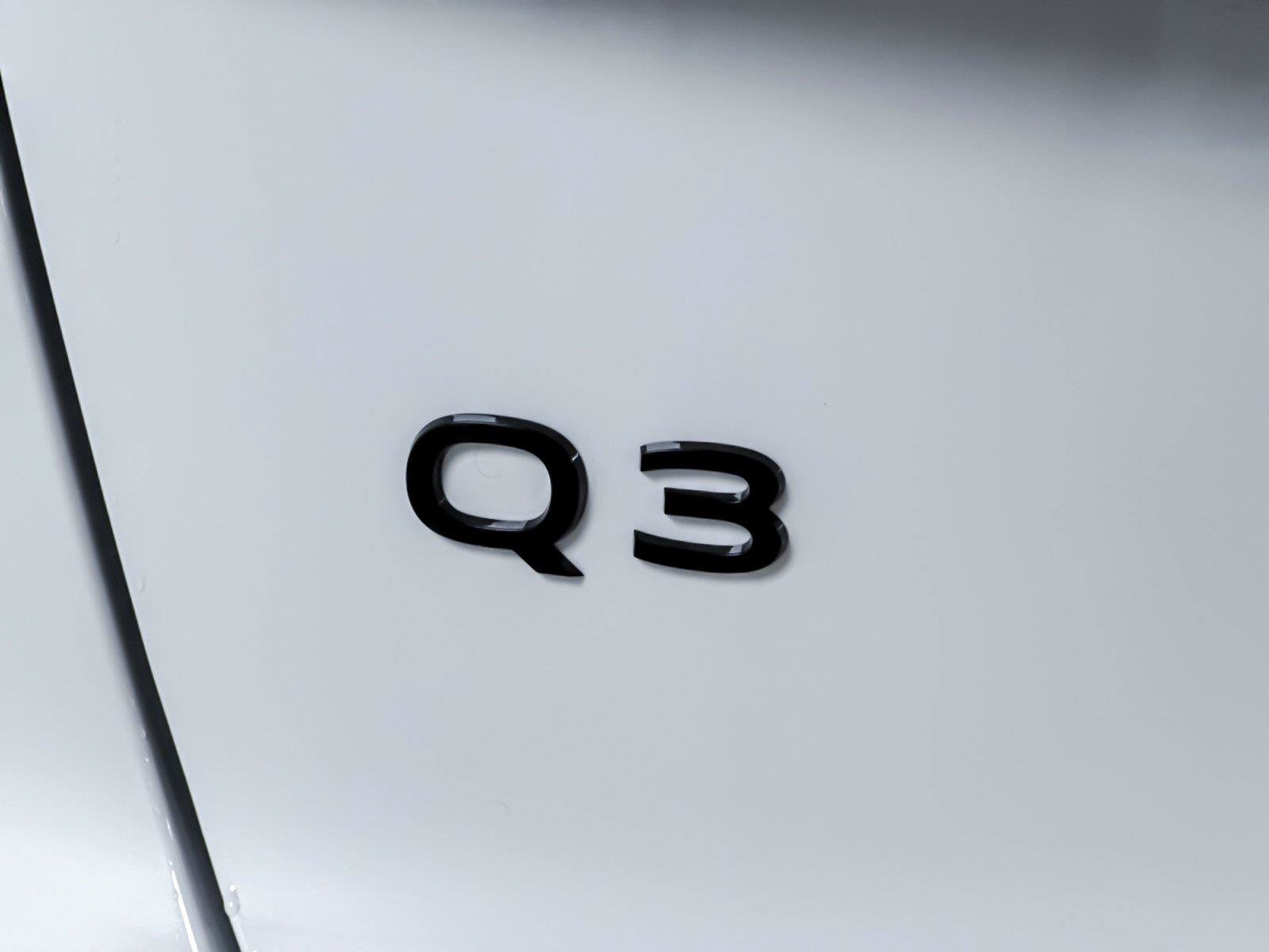 New 2026 Audi Q3 quattro 2.0T AWD/4WD image 26