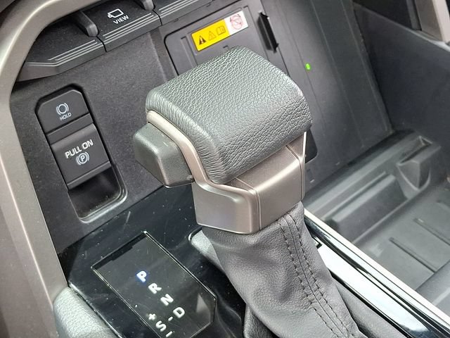Used 2024 Toyota Tundra Limited AWD/4WD image 15