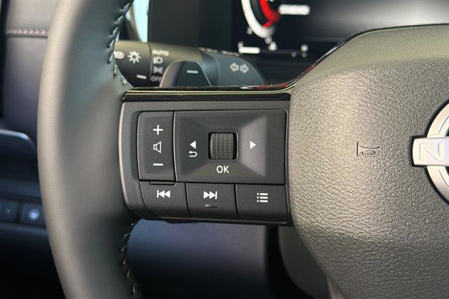 New 2026 Nissan Pathfinder SL w/ Cargo Package FWD image 28