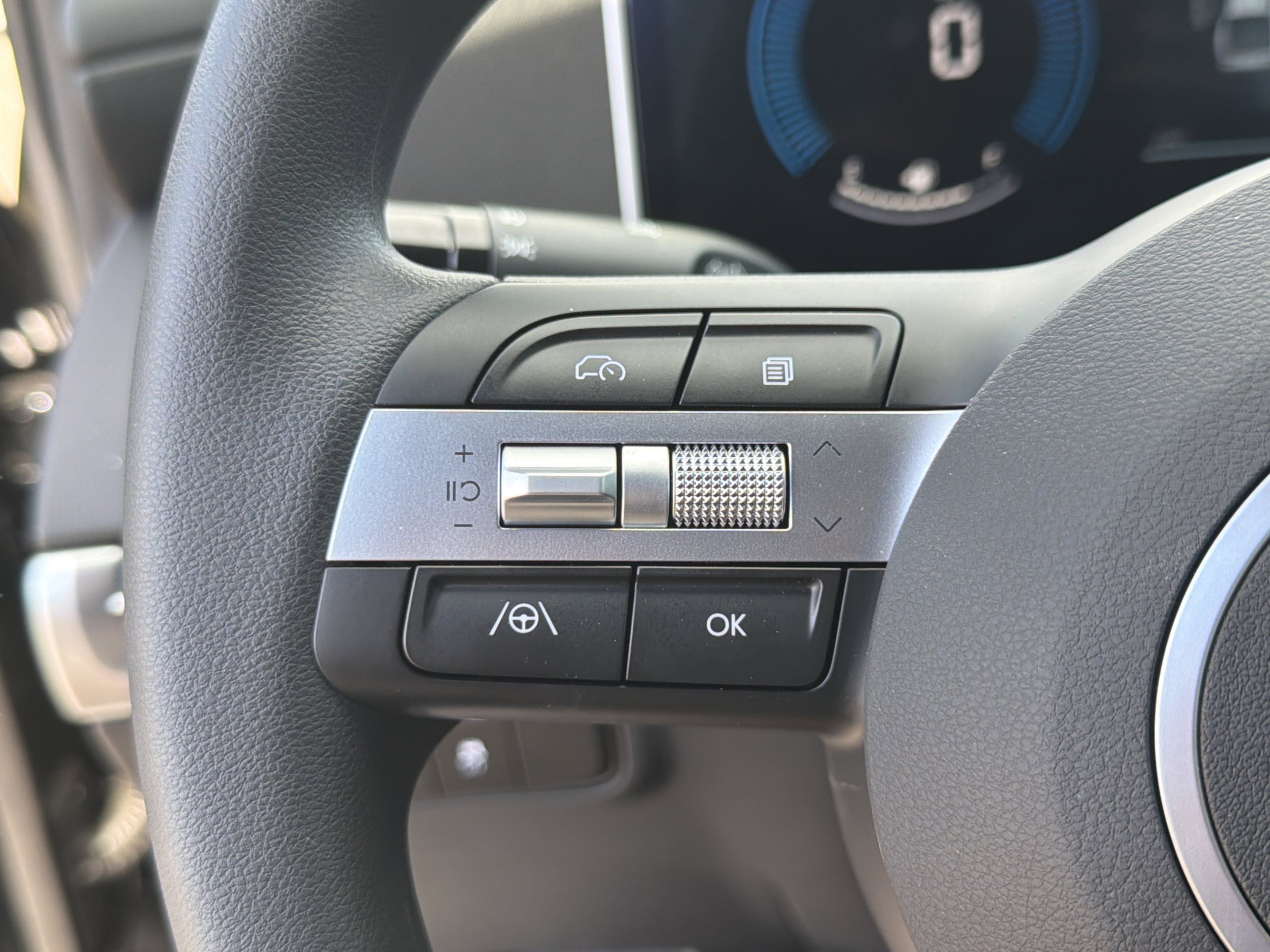New 2026 Hyundai Santa Cruz SE AWD/4WD image 14
