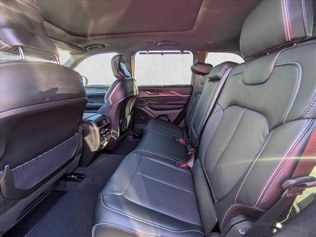 New 2025 Jeep Grand Cherokee Overland w/ Adv Protech Group III image 18