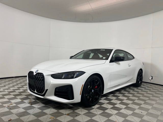 New 2026 BMW 430i xDrive Coupe w/ M Sport Package AWD/4WD image 3
