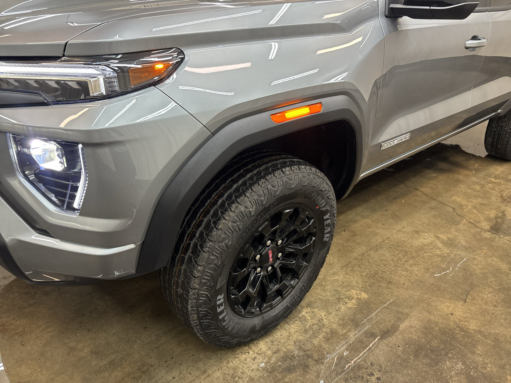 New 2026 GMC Canyon Elevation w/ Convenience Package RWD image 11