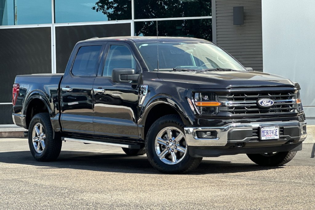 Used 2025 Ford F150 XLT w/ Equipment Group 301A Standard