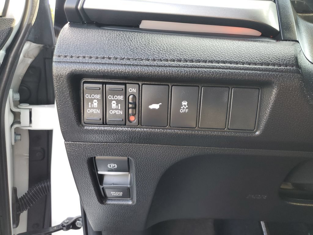 Used 2025 Honda Odyssey Sport-L image 30