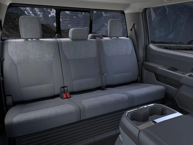 New 2025 Ford F250 XLT w/ Black Appearance Package image 11