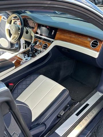 Used 2021 Bentley Continental GT AWD/4WD image 16