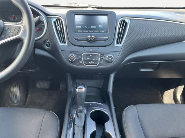Used 2018 Chevrolet Malibu LS w/ LPO, Convenience Package 1 FWD image 12