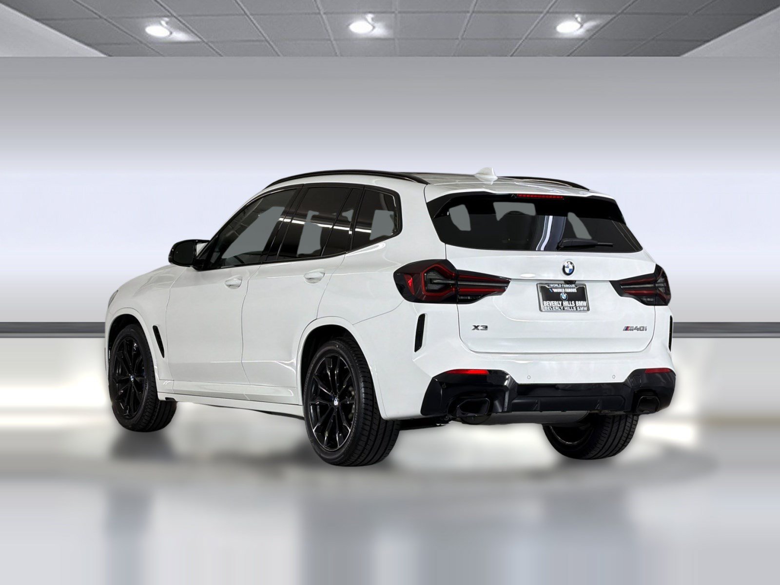 Used 2024 BMW X3 M40i w/ Shadowloine Package AWD/4WD image 3