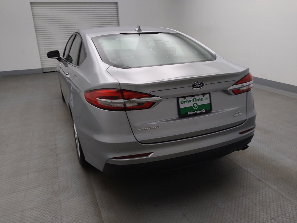 Used 2020 Ford Fusion SE image 6