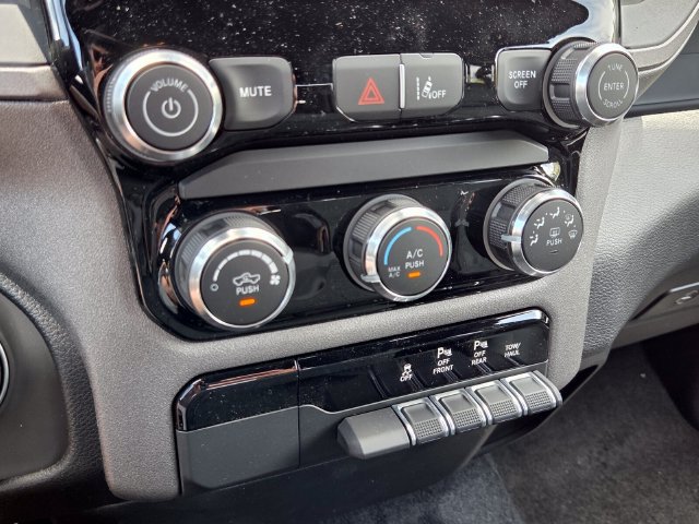 New 2026 RAM 1500 Express RWD image 18