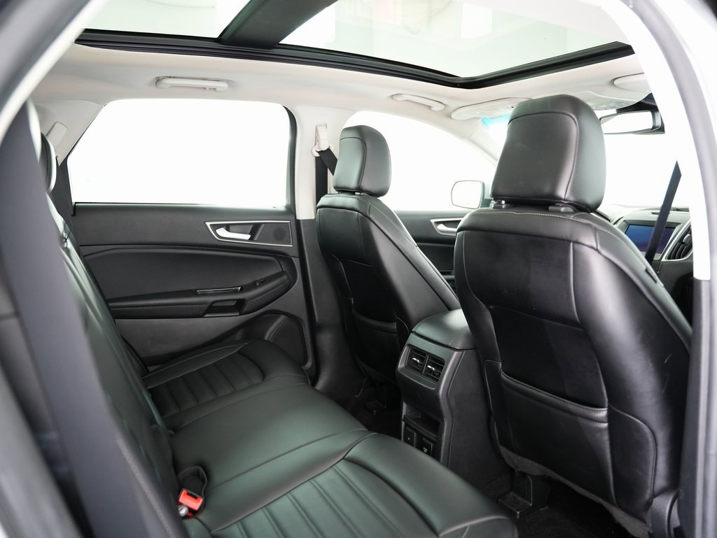 Used 2020 Ford Edge SEL w/ Convenience Package image 40