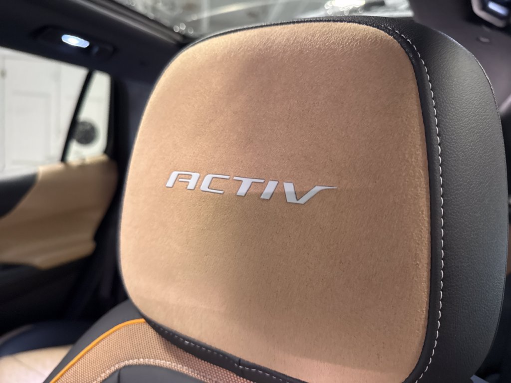 New 2027 Chevrolet Equinox ACTIV w/ Safety and Technology Package AWD/4WD image 27