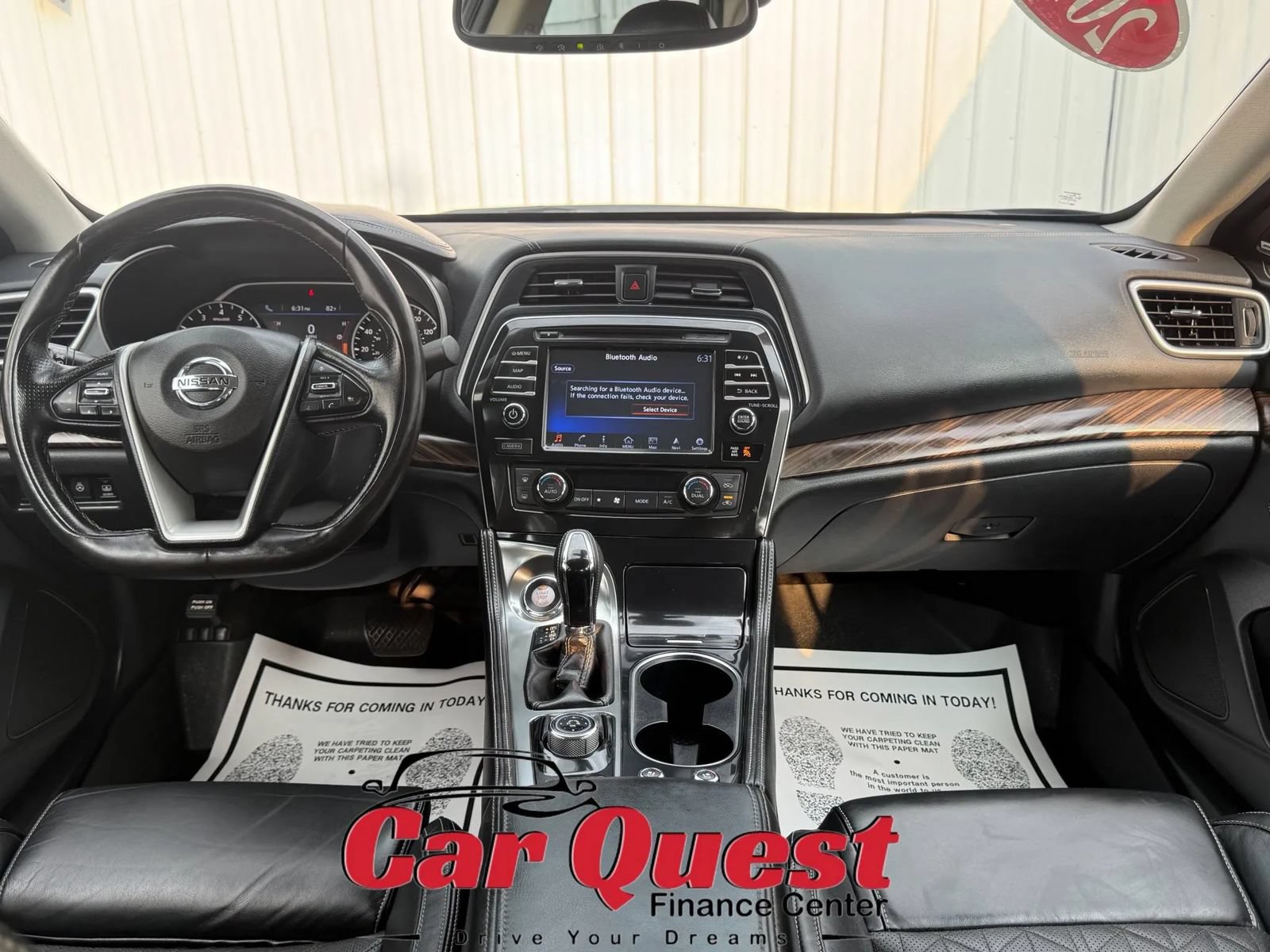 Used 2017 Nissan Maxima Platinum w/ Interior Lighting Package FWD image 24