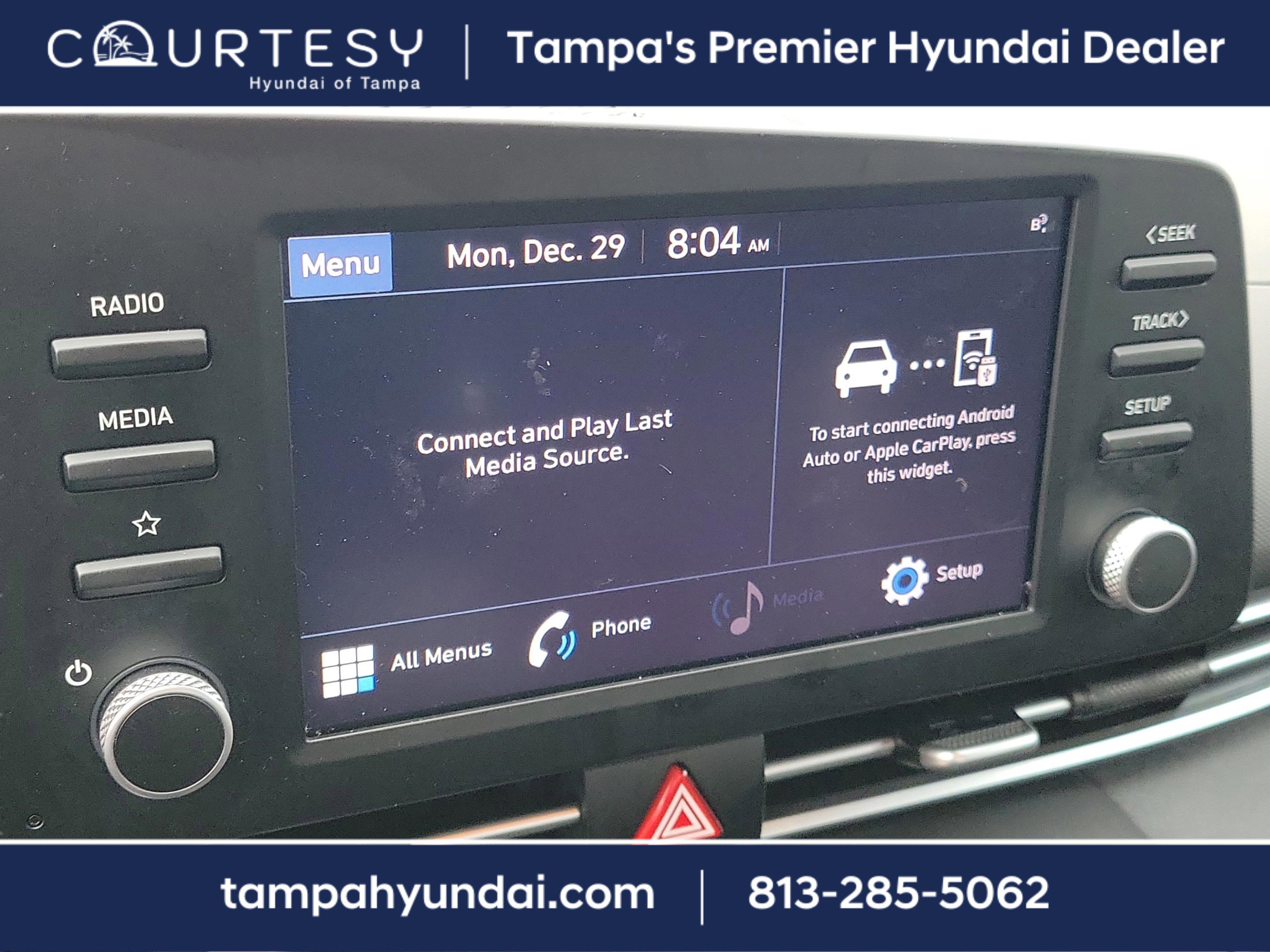 Used 2023 Hyundai Elantra SEL image 24