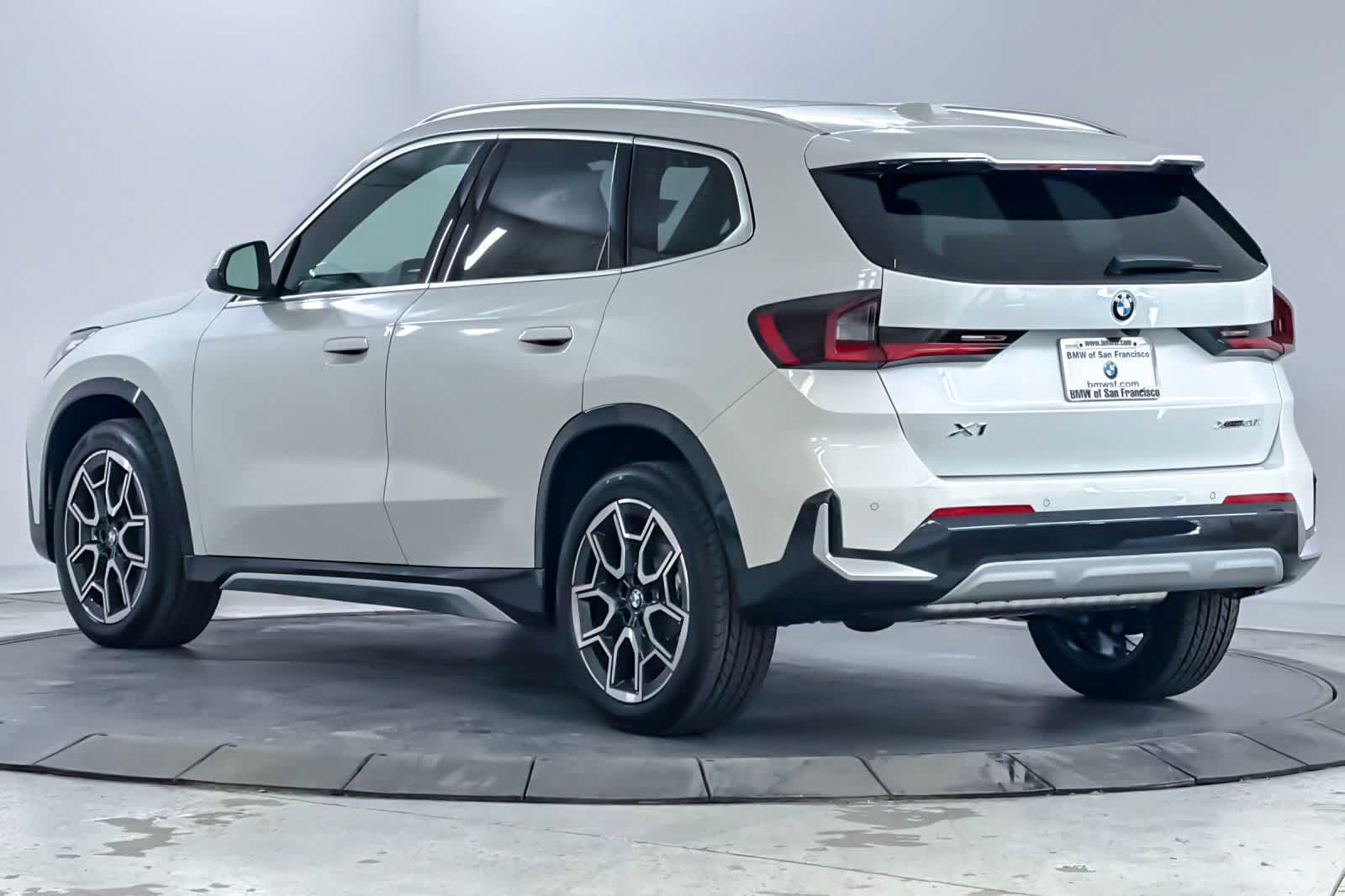 New 2026 BMW X1 xDrive28i w/ Technology Package AWD/4WD image 6