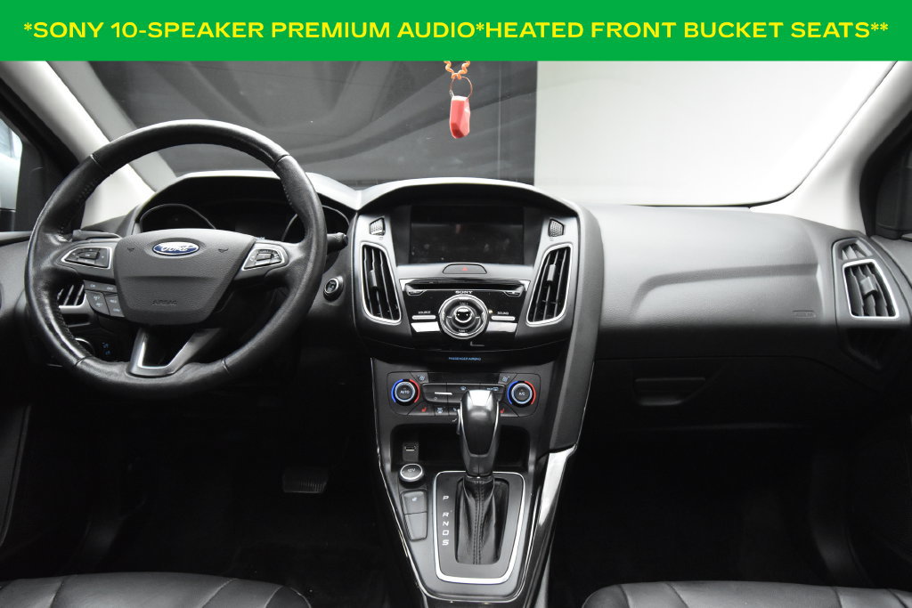 Used 2018 Ford Focus Titanium FWD image 3