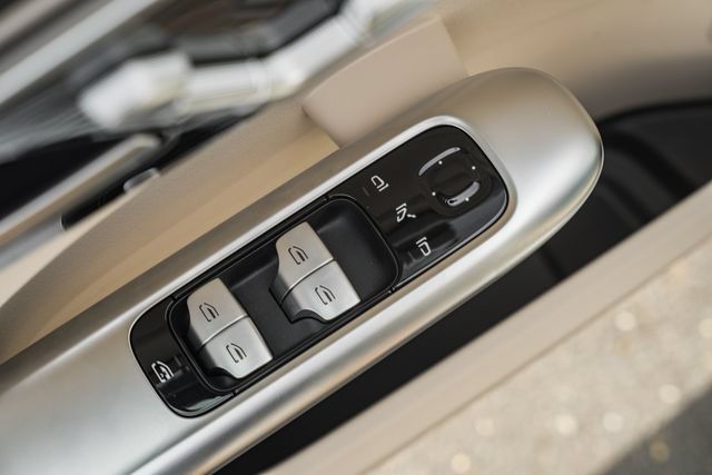 New 2026 Mercedes-Benz C 300 4MATIC Sedan image 37