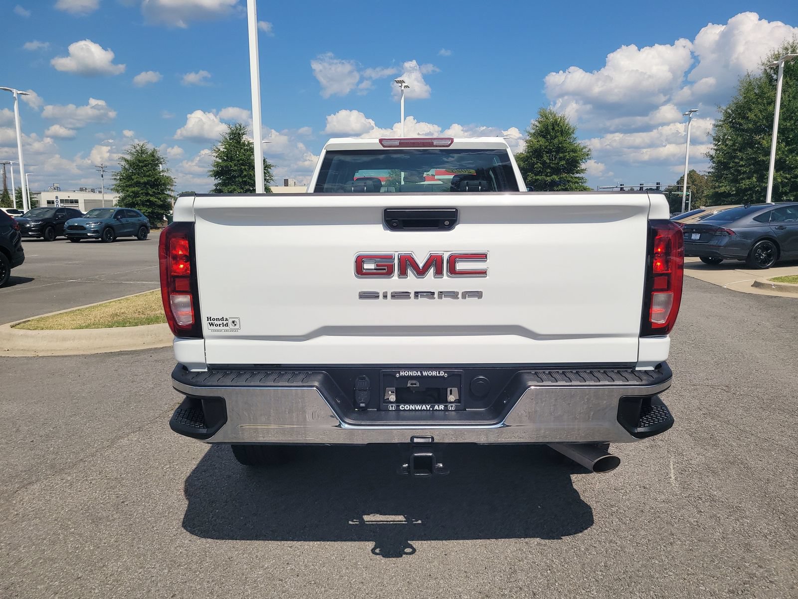Used 2025 GMC Sierra 2500 Pro AWD/4WD image 4