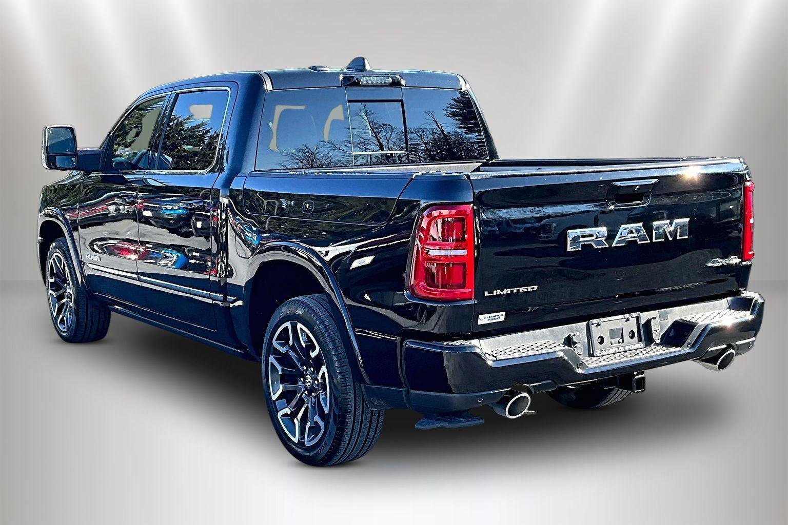 Used 2025 RAM 1500 Limited image 10