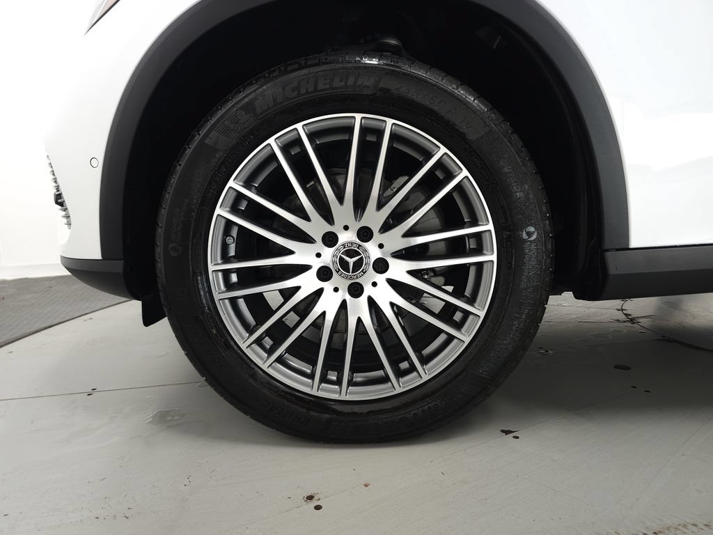 Certified 2026 Mercedes-Benz GLC 300 4MATIC image 36