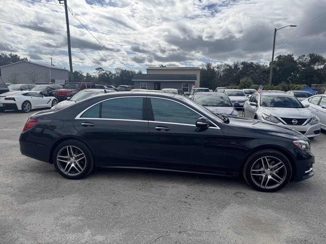 Used 2015 Mercedes-Benz S 550 4MATIC Sedan image 3