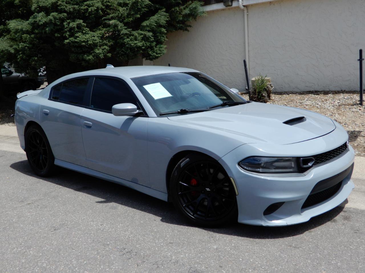 Used 2020 Dodge Charger R/T w/ Performance Handling Group RWD image 3