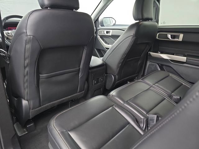 Used 2023 Ford Explorer XLT w/ Equipment Group 202A image 35