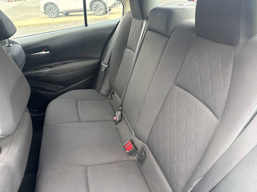 Used 2020 Toyota Corolla LE FWD image 27