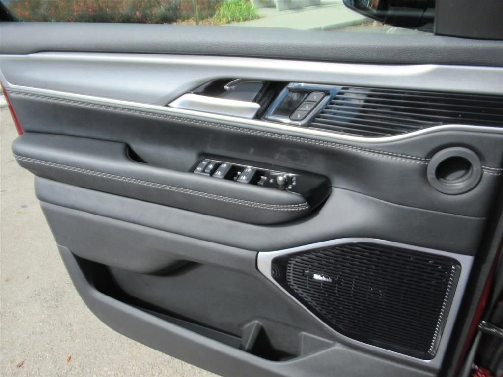 New 2026 Jeep Grand Wagoneer Limited w/ Premium Group II image 29