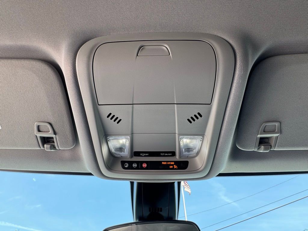 Used 2023 Chevrolet Blazer LT image 28