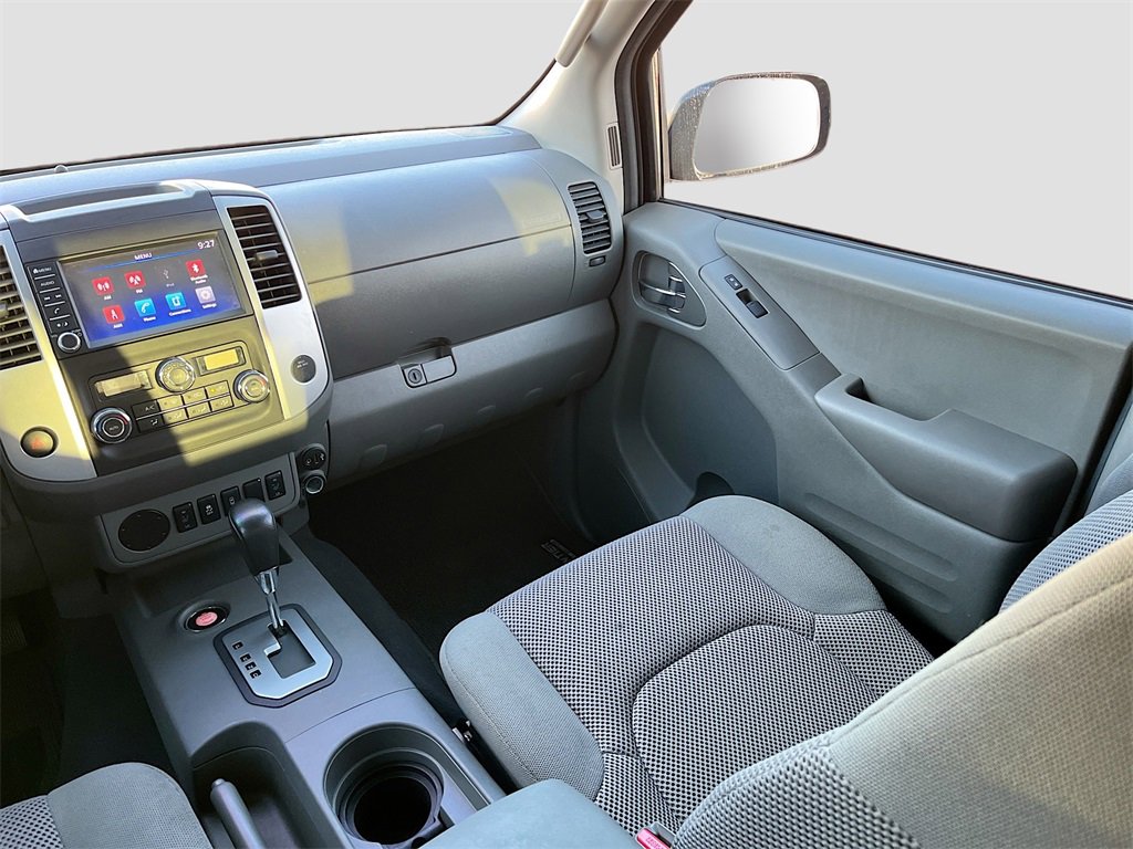 Used 2020 Nissan Frontier SV w/ Midnight Edition Floor Mats image 22