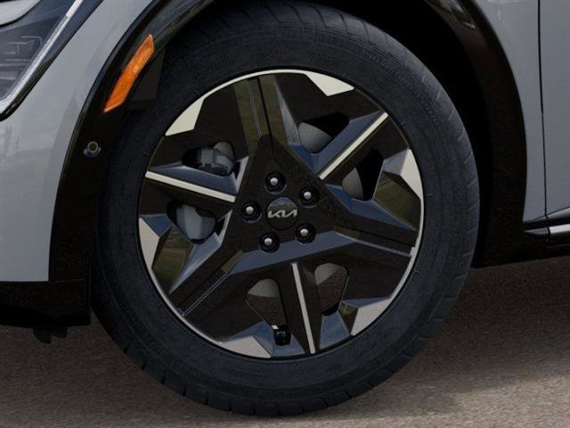 New 2025 Kia EV6 Wind image 10