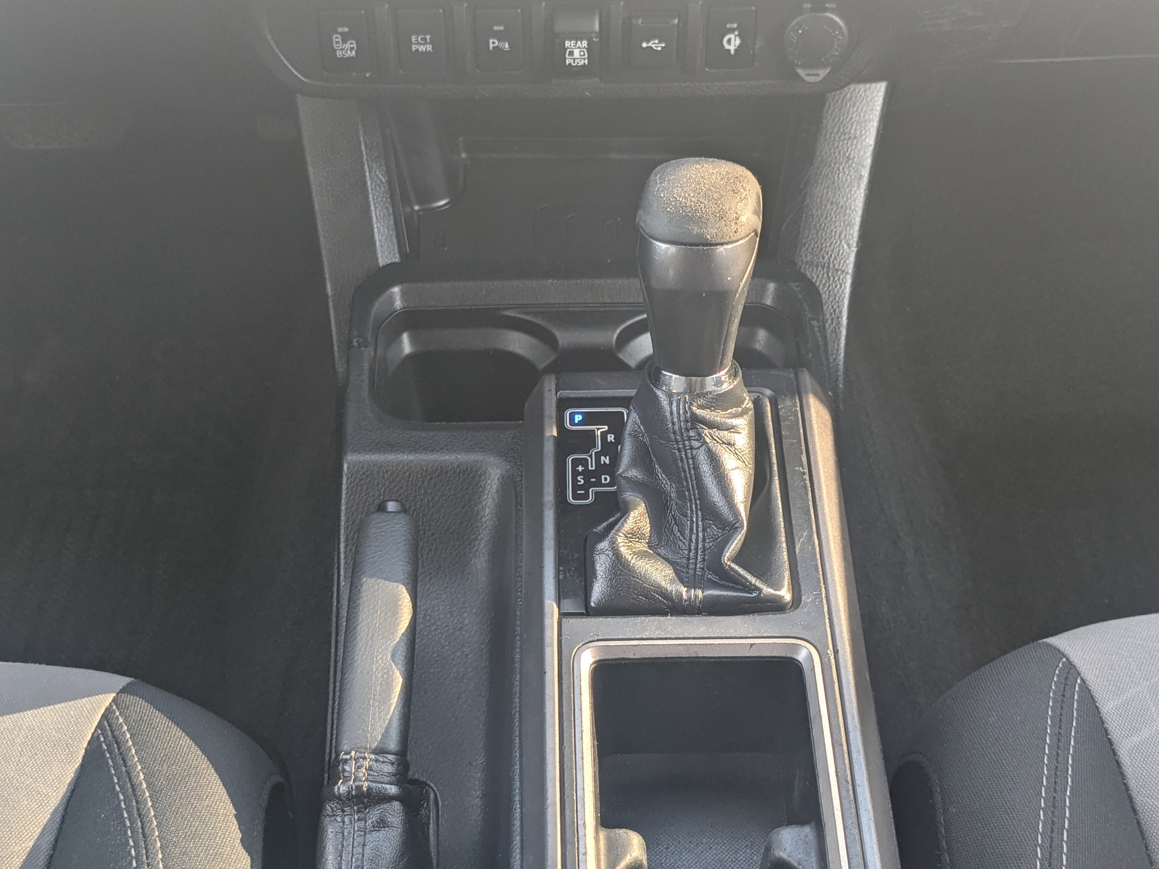 Used 2021 Toyota Tacoma TRD Sport w/ Technology Package image 22