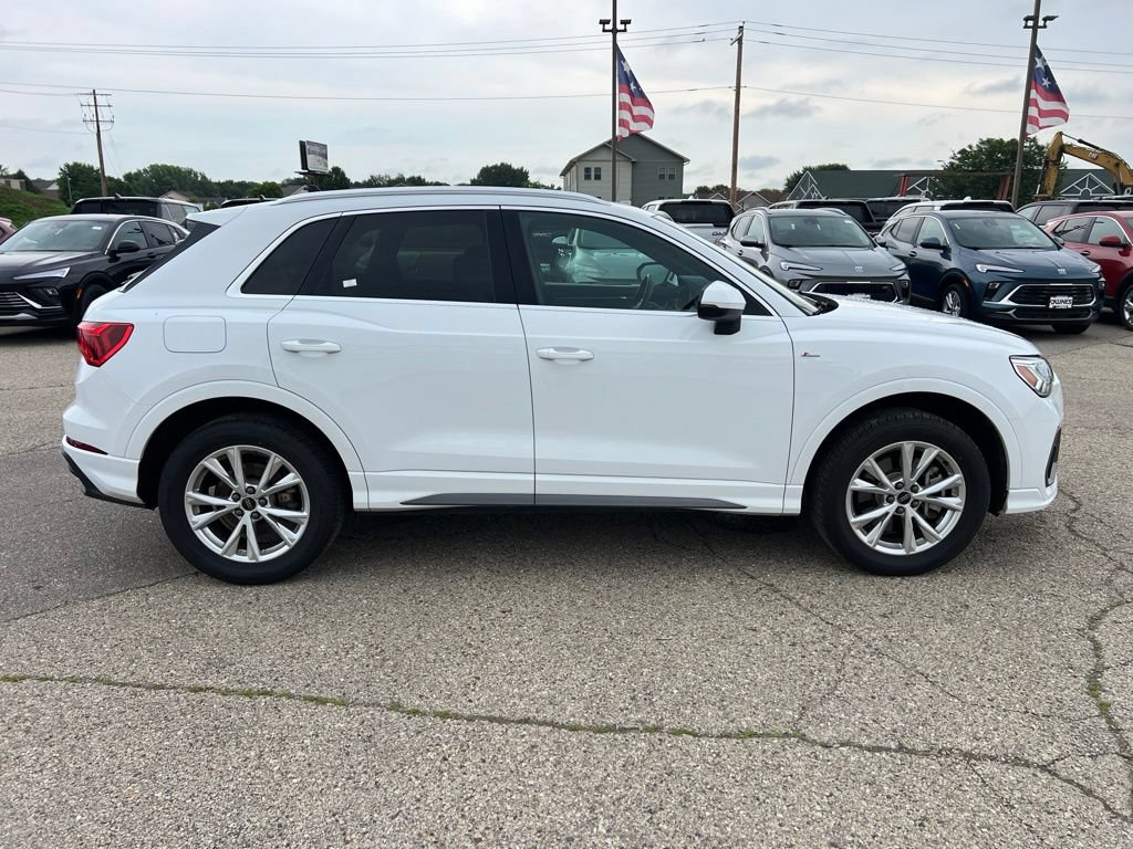 Used 2025 Audi Q3 2.0T Premium AWD/4WD image 9