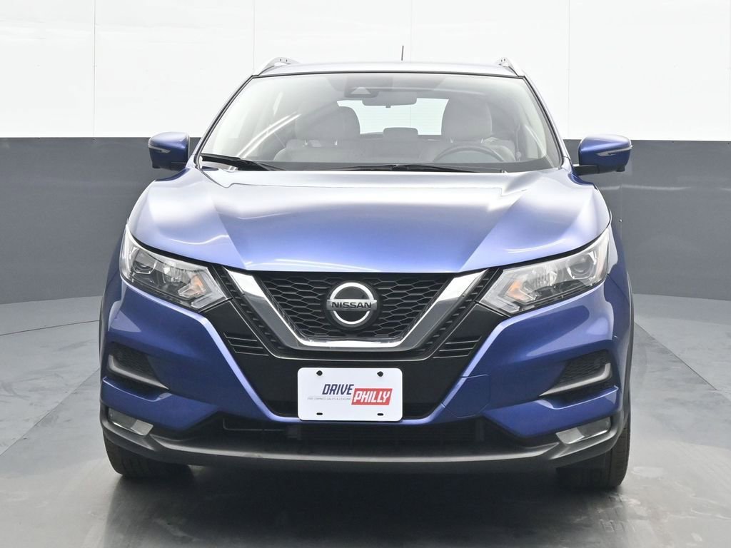 Used 2022 Nissan Rogue Sport SV w/ Technology Package image 1
