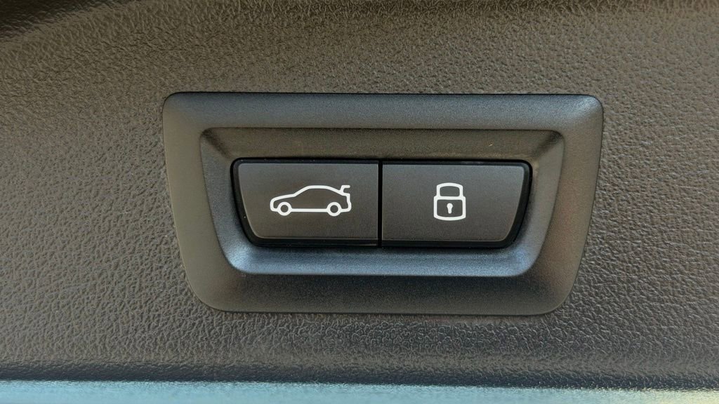 Certified 2024 BMW X5 xDrive40i w/ Premium Package image 7