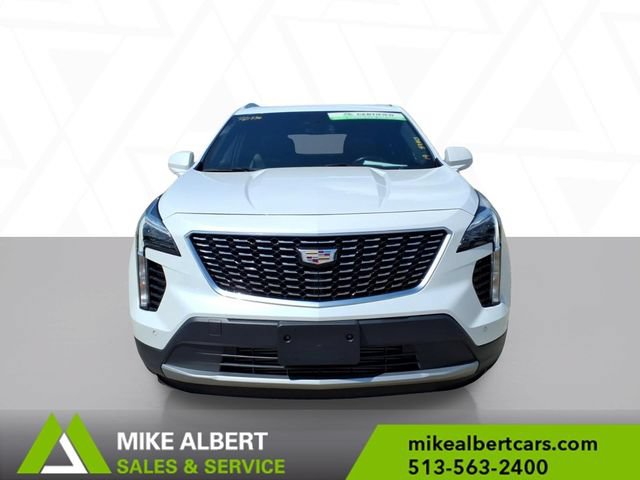 Used 2019 Cadillac XT4 Premium Luxury FWD image 2