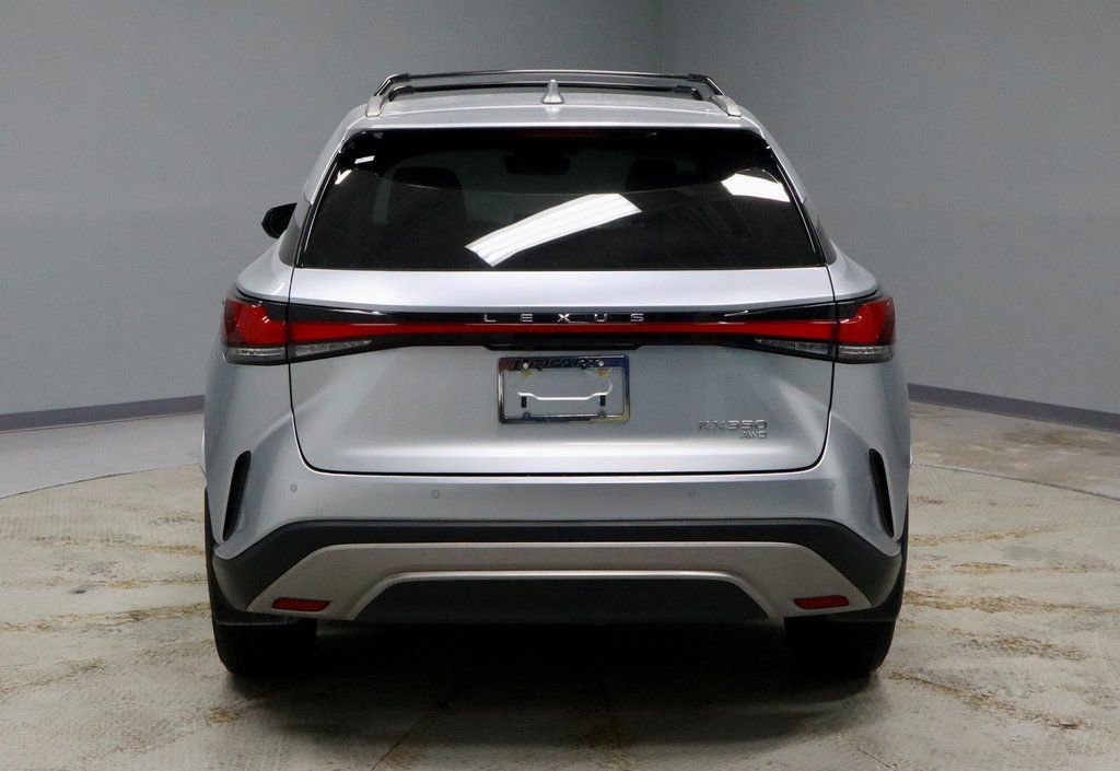 Used 2024 Lexus RX 350 Premium w/ Accessory Package (Z1) image 10