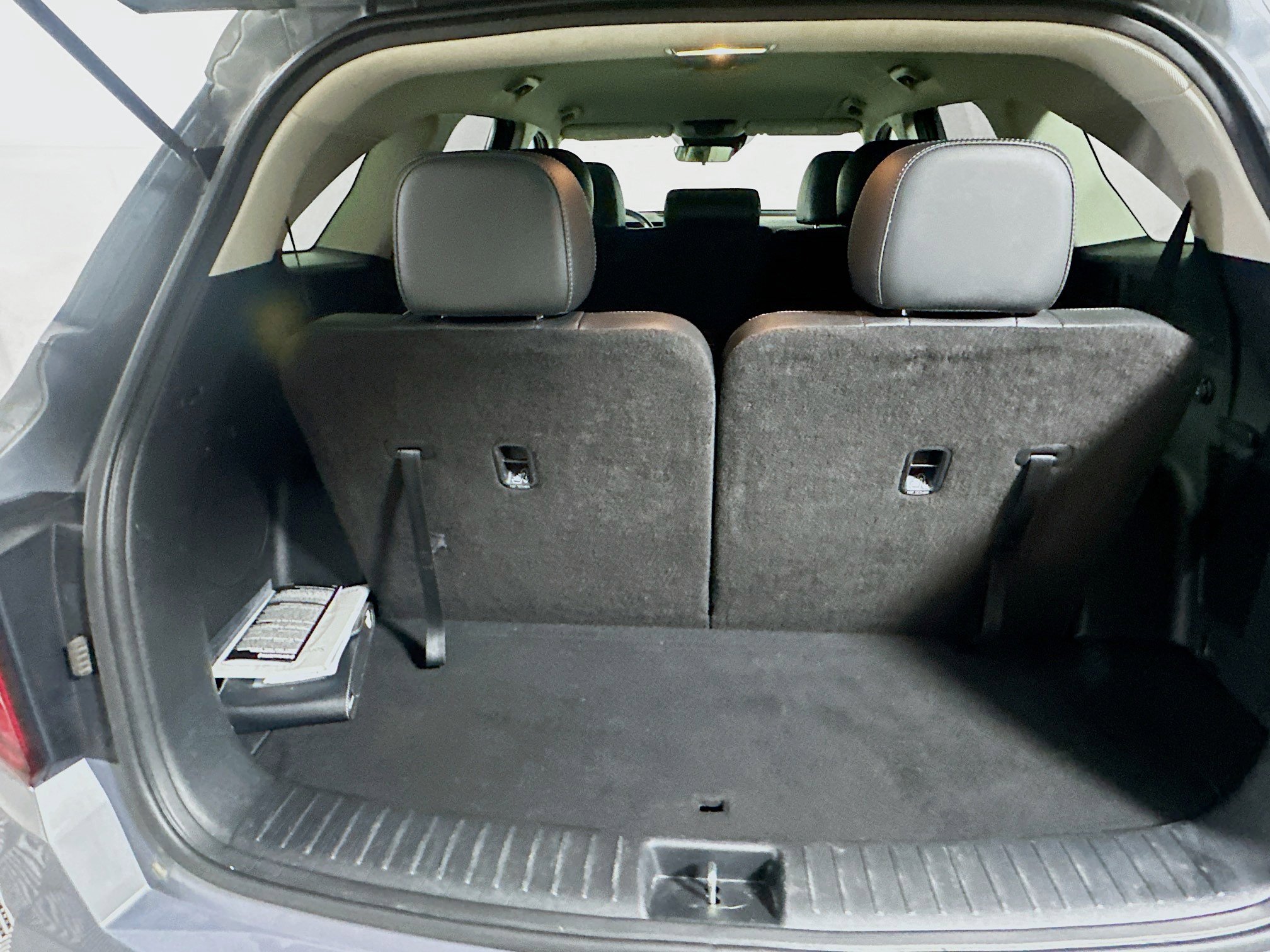 Used 2024 Kia Sorento S image 28