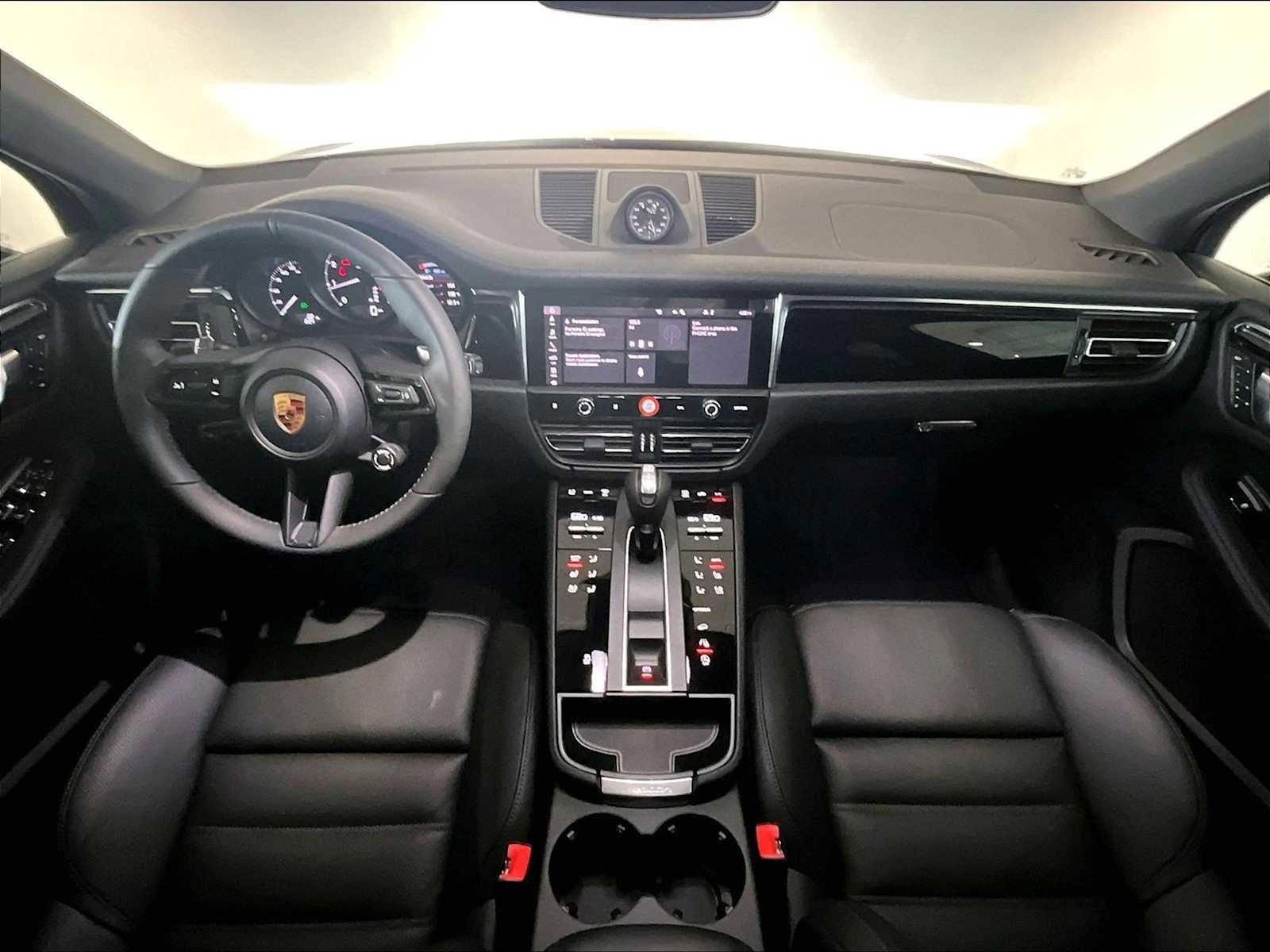 New 2026 Porsche Macan AWD/4WD image 14