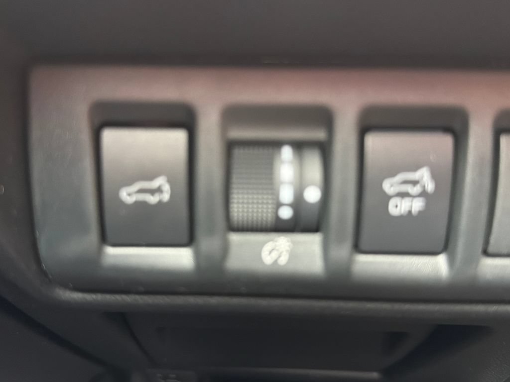 Certified 2025 Subaru Outback Wilderness AWD/4WD image 49